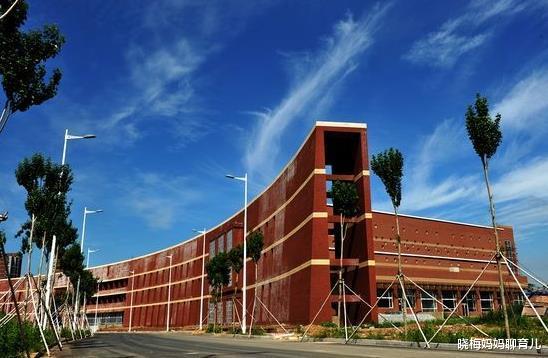 中国医科大学|东北“最委屈”重点大学,顶着“国字号”校名,如今却连211都不是