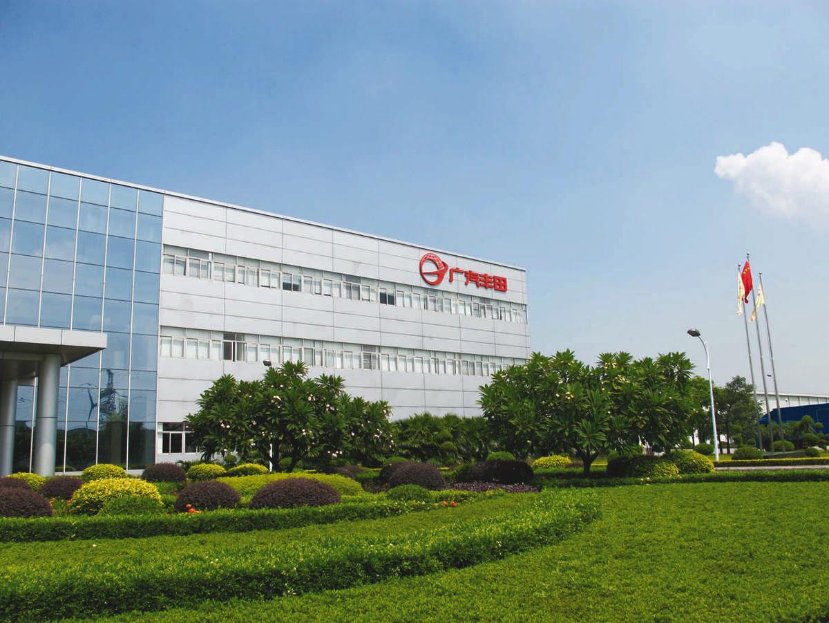 长安汽车|又一丰田“神车”，颜值甩CR-V十条街，17.18万起