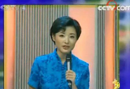 周涛|继朱军“翻车”之后，被董卿“挤出”央视的周涛，也“翻车”了