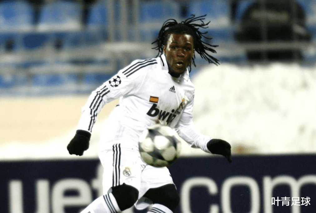 德伦特|前皇马飞翼20岁赚200万,如今破产胖成球!7个孩子有4个妈