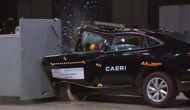 中保研|中保研测试中的“扛把子”,这4款B级车得分最高,大众迈腾没上榜