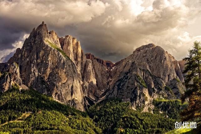 摩羯座|9月,鸳鸯璧合,花开并蒂,桃花运大好,有望牵手真爱的3个星座