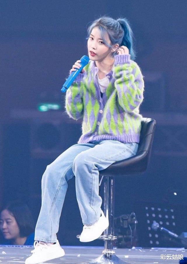 雪莉去世3个月iu变了,满头白发,肉脸瘦成尖细网红脸真认不出