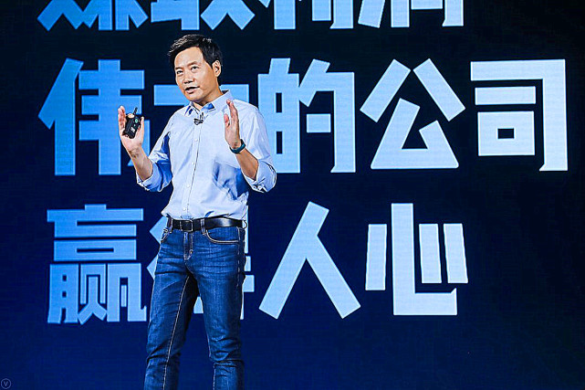 花小猪|小米顶级旗舰价格刷新，三个120加持，这才是“堆料狂”！