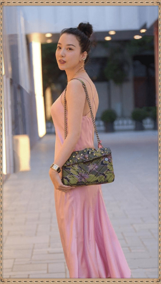 『穿衣搭配』这种可爱系列的“丸子头”，让人发自内心的欣赏吧？