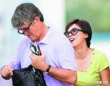 【米卢】最牛跟队女记者！国脚上不上场看她脸色？张玉宁申思被米卢抛弃？