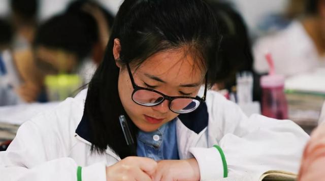 物理|“3+1+2”新高考模式下，考生不选这一科目，会失去很多机会