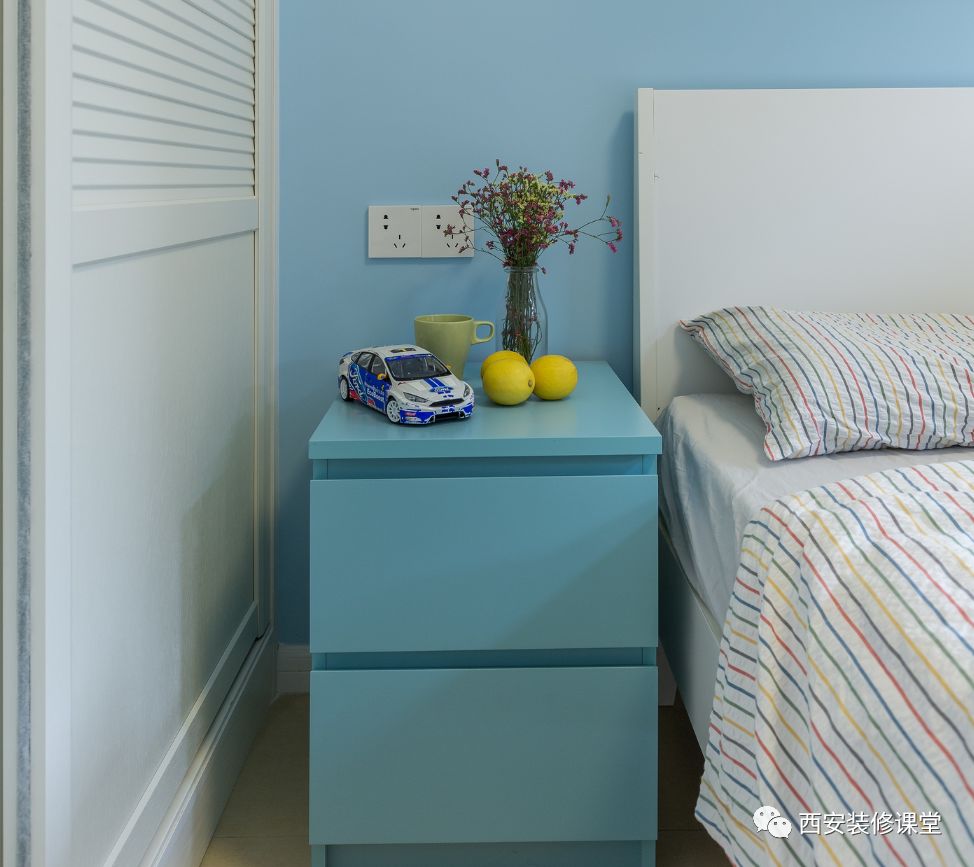 ：145m2四房清新，无任何造型，连石膏线都没有