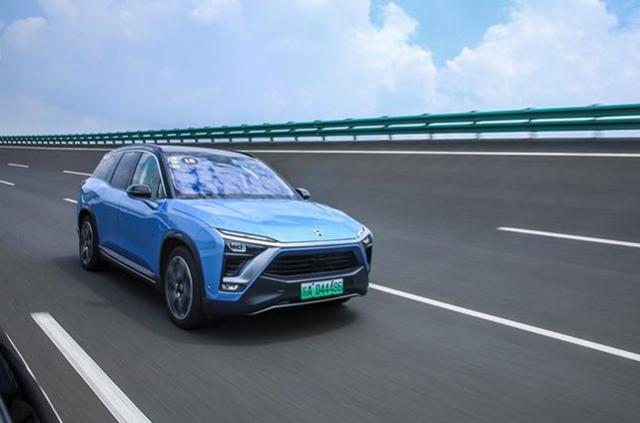 买车|经常跑高速,这四种车最好别买,开着受罪还危险!