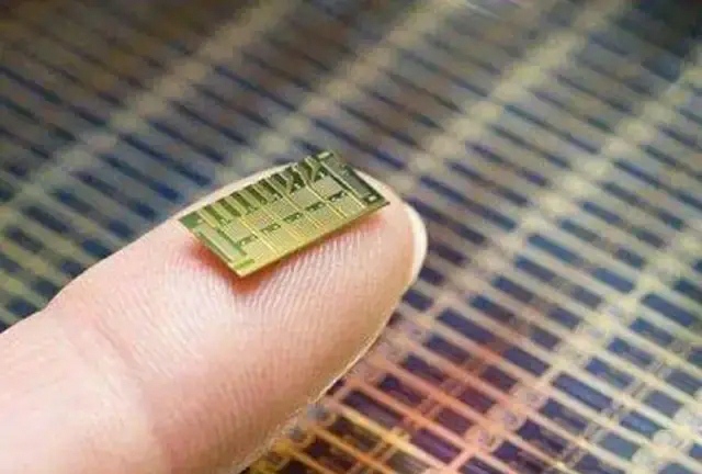 【三星】台积电失算，华为愿意将部分手机市场份额让给三星，从而换取5G芯片制造