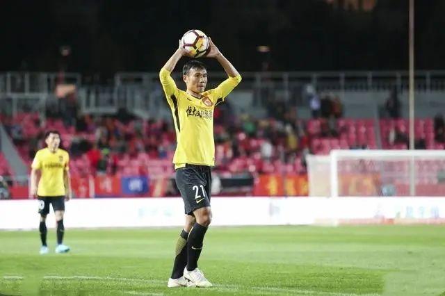 张成林|官宣:恒大又走一人