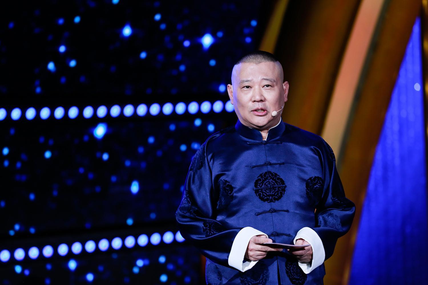 黄家驹|走红后抛弃恩师，侮辱黄家驹遭封杀，不知收敛如今还高调收徒
