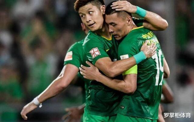 「国安」大反转！国安已离队之人突然现身队内比赛，未来或成中卫黑马