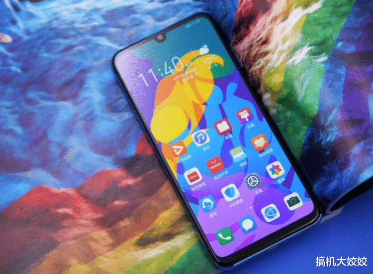 |1400元以下手机选购指南，这几款手机不比旗舰机差