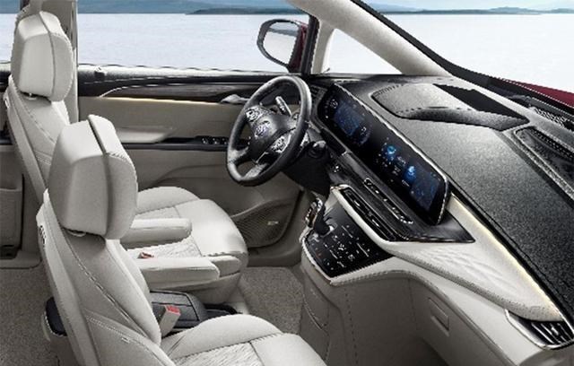 「豪车」MPV王又出新款，6个独立沙发座椅，后排带办公桌，配迎宾光毯