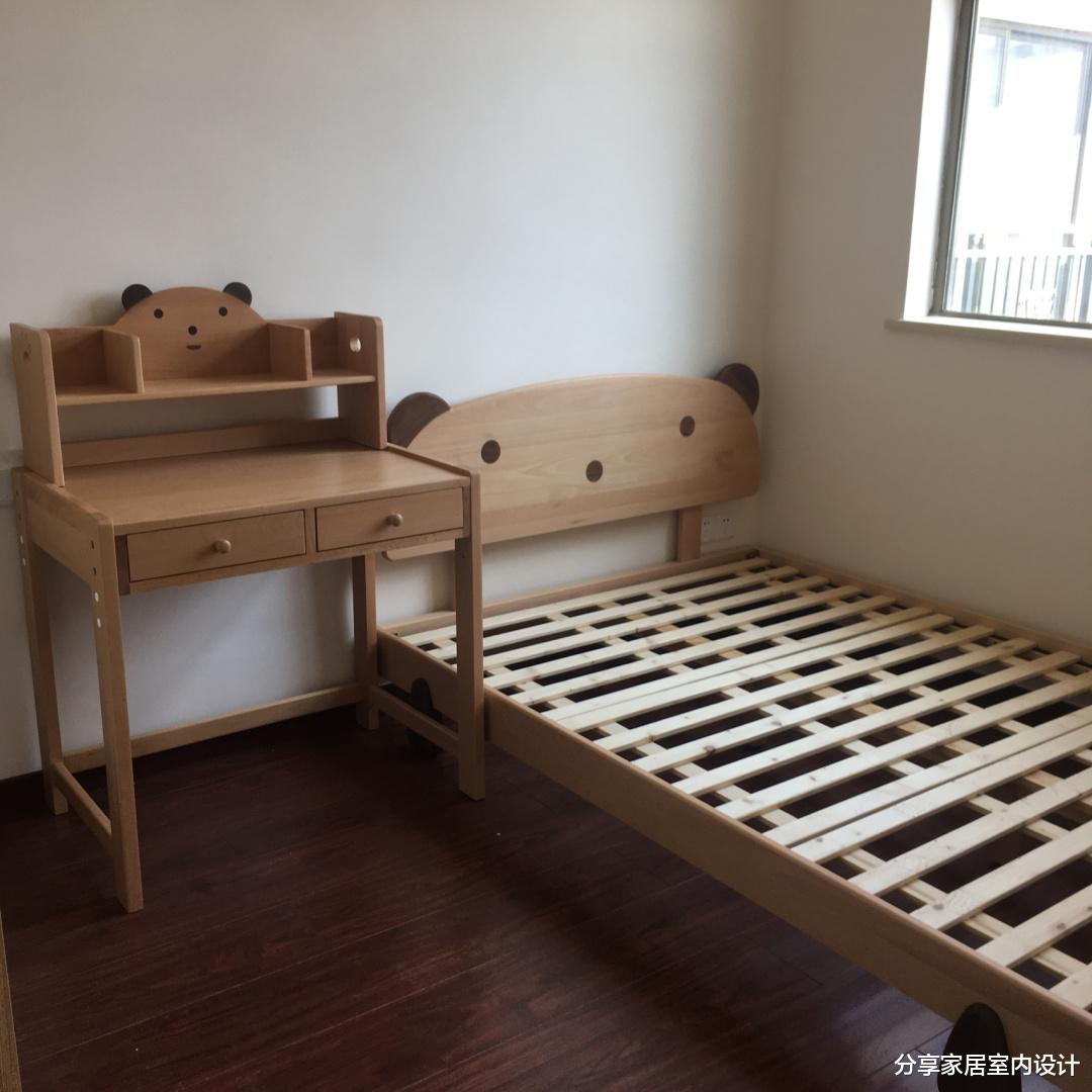 |朋友家新房装修太简单了,电视墙不做造型,不做吊顶,很羡慕!