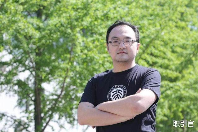 #数学#他北大毕业，是我国的数学天才，拿奖无数，回国任教6年却又返美