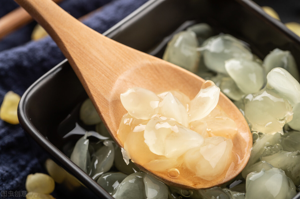 护肤|皮肤科专家：悄悄透露6个小妙招，帮你延缓皮肤衰老，成为冻龄女神