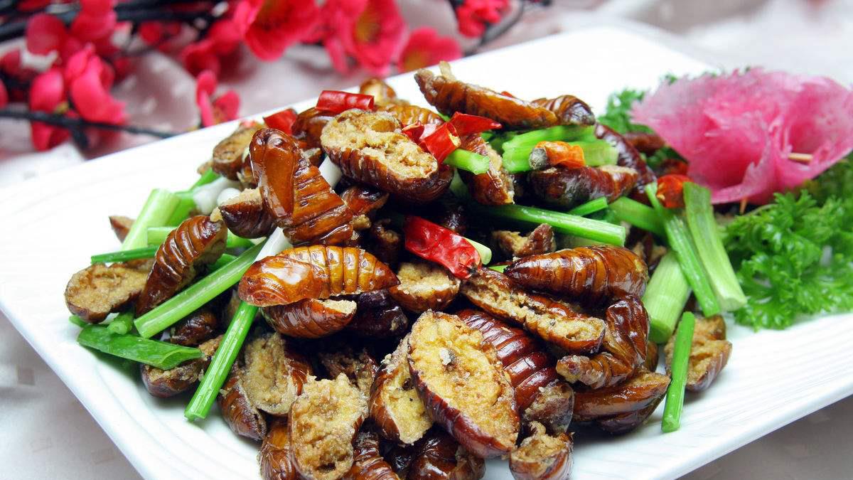 小龙虾：继小龙虾后，又一个“夜宵霸主”又出现了，吃货：长得丑但却好吃