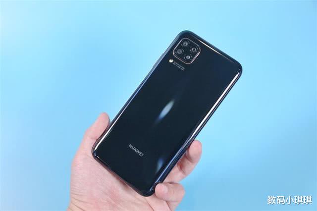 「5G」华为终于反击！mate30 5G旗舰暴跌1200，苦了老用户香了新用户
