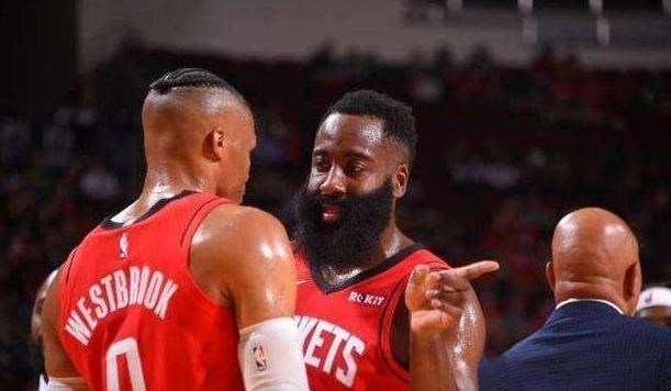 詹姆斯·哈登|比例不输卡戴珊!夜店女郎力挺哈登,愿提供免费服务!