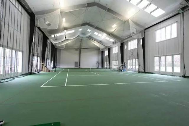 「何鸿燊」赌王何鸿燊逝世，4房太太的豪宅曝光，家产争夺的输赢一目了然