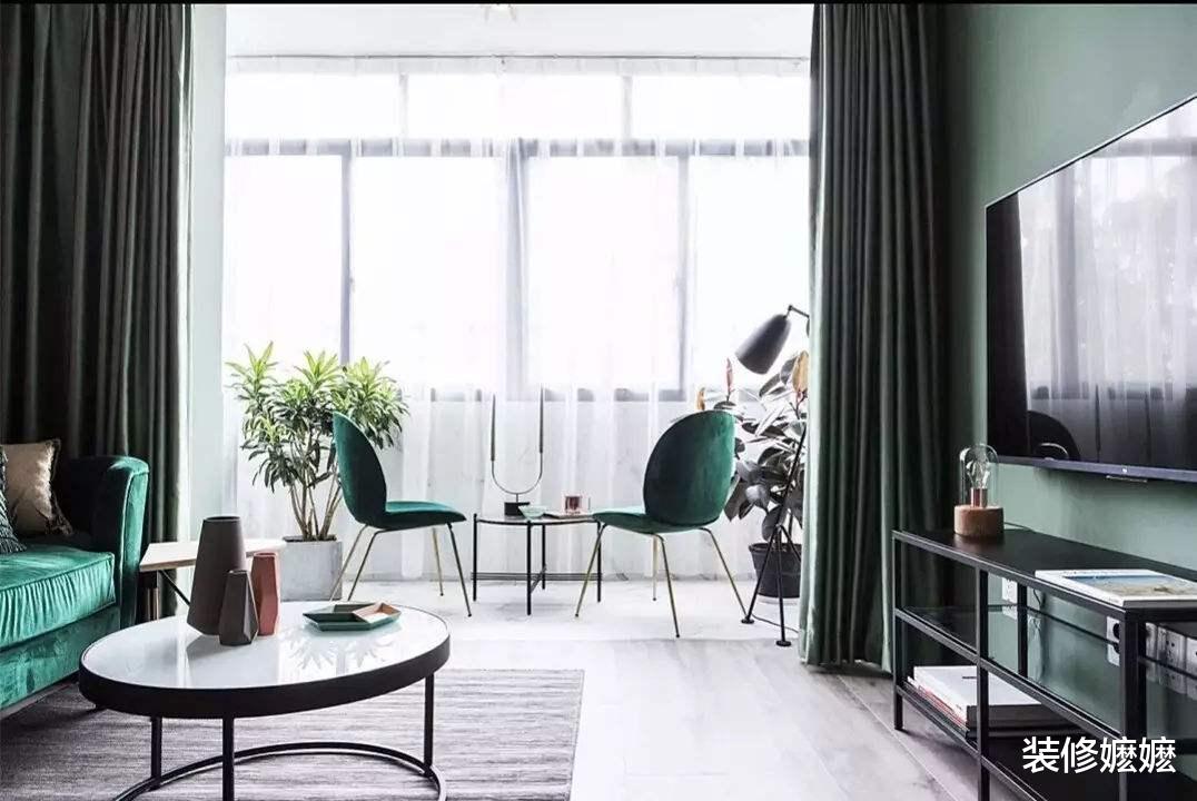 设计师|阳台不要装推拉门隔断了，头次见有钱人这样设计，不得不感叹聪明