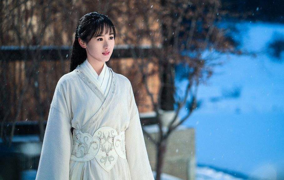 袁冰妍|《琉璃》正在热播,女主袁冰妍遭吐槽,演技是硬伤,与长相无关