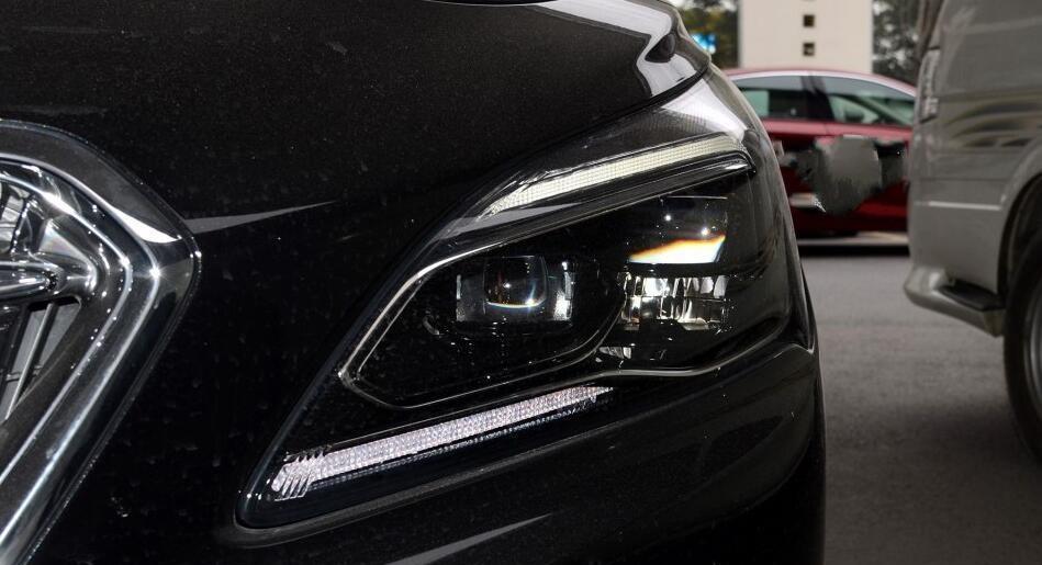 「SUV」让步4.8万成功，双层隔音车内0异味，长5米起步9AT，凯美瑞买早了