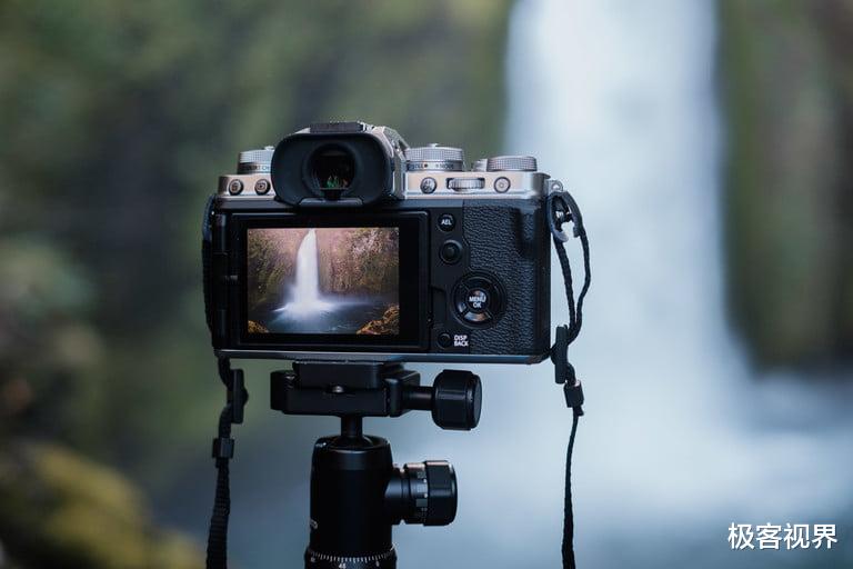 索尼|2020年度最佳数码相机七大推荐，除了佳能尼康还有谁？