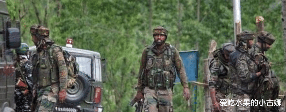 『印度』真实死伤数字105人！印军趁夜偷袭惹怒核大国：大兵压境准备报复