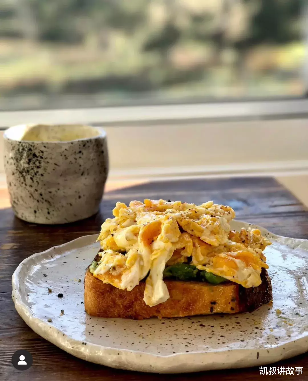 结婚|55岁不结婚，晒房间引100万人点赞：生活好不好，看卧室就知道