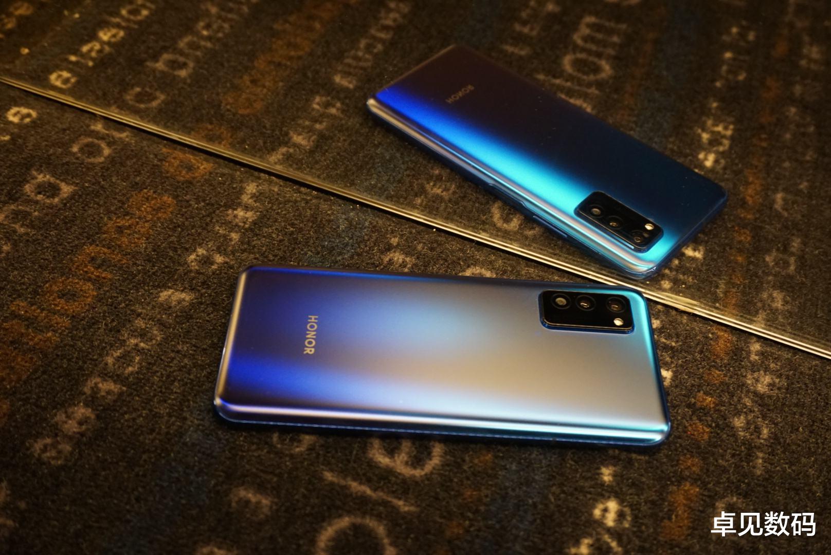 华为荣耀|亲民麒麟990 5G旗舰，8+256G降至新低价，机会难得！