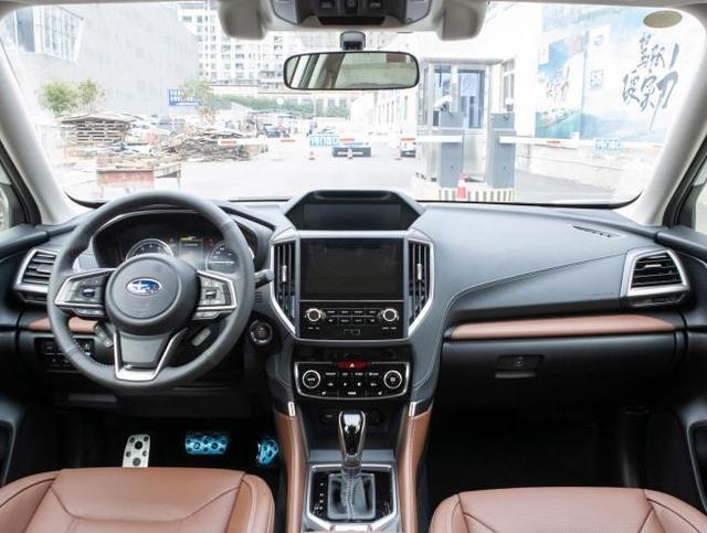 「SUV」斯巴鲁这款纯进口的SUV，价格便宜，但销量低迷