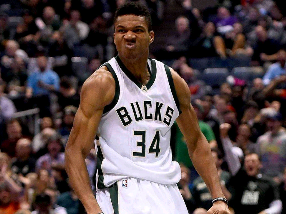 雄鹿队|新版三巨头！雄鹿愿意提供2.2亿大合同，字母哥或交易，再冲决赛