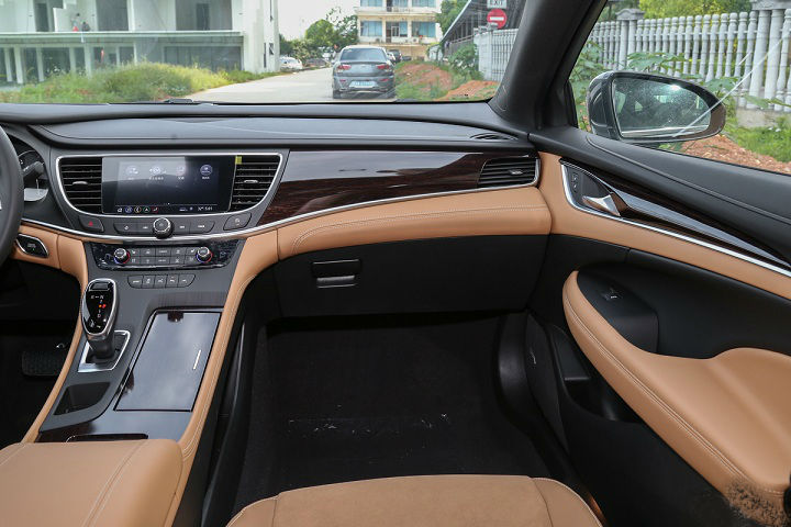 「本田雅阁」20万还要雅阁？这合资车从23万跌到18万，2.0T有237匹，车长近5米