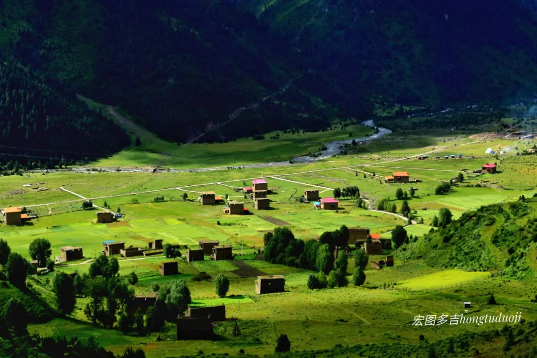 「稻城亚丁」唯一敢叫板稻城亚丁的地方!就在318旁,却低调少有人知,庆幸未火!
