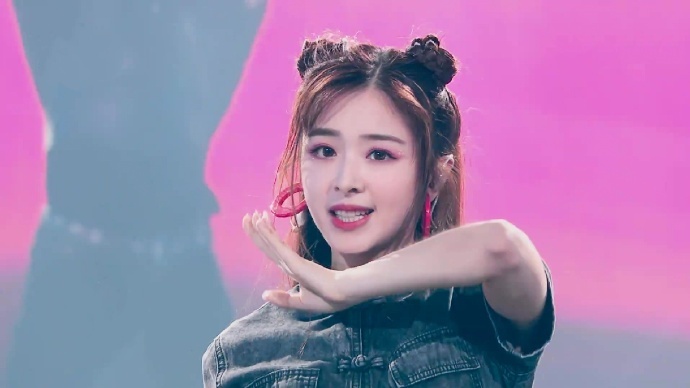 乘风破浪的姐姐|网友透露《乘风破浪的姐姐》成团名单，观众最喜欢的两人不在其中