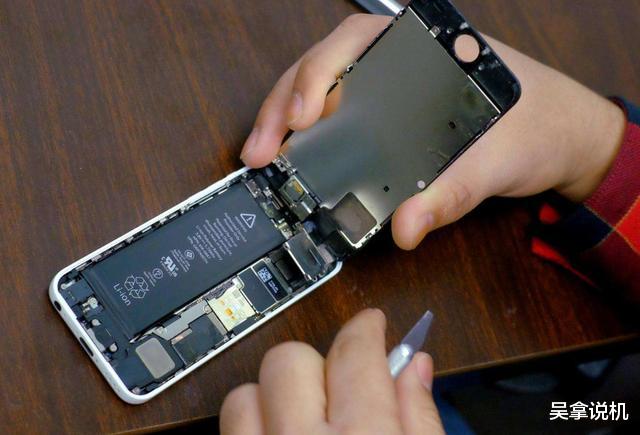 苹果|iOS14堪称最强更新！苹果获得超强续航，一整天都是100%电量！