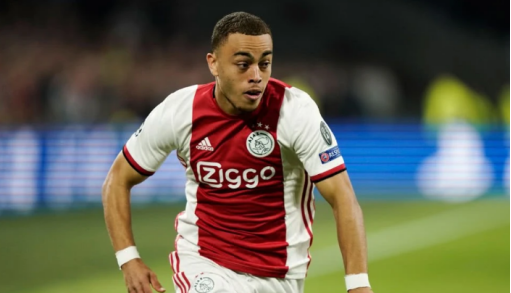 「巴塞罗那」拜仁与贾府再次谈判，巴萨加入竞争，19岁小将要价惊人?