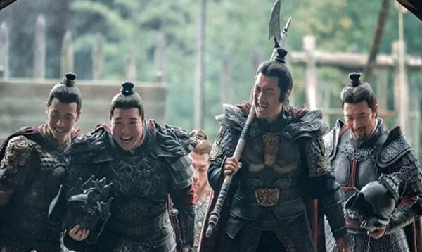 『秦琼』玄武门之变秦琼为何要隐身？只因李建成头号猛将，只有他能抵挡