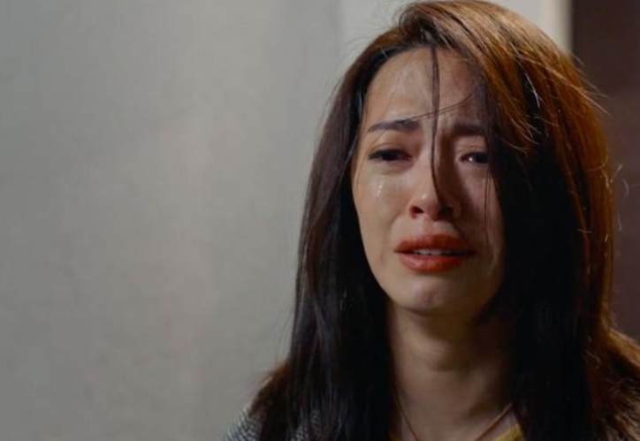 恶之花|当年政治错误再度重提，品牌方连夜换代言人，“恶之花”如今真的凉了