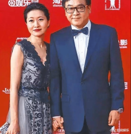 尔冬升|与妻子丁克9年后，尔冬升与情人生下私生女，亿万家产均留给女儿