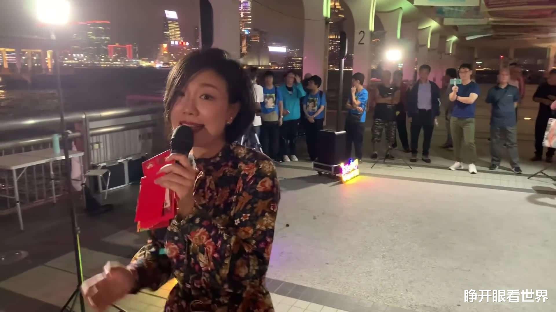 春晚|《星光大道》最惨总冠军，曾在春晚压轴，如今回到街头卖唱？