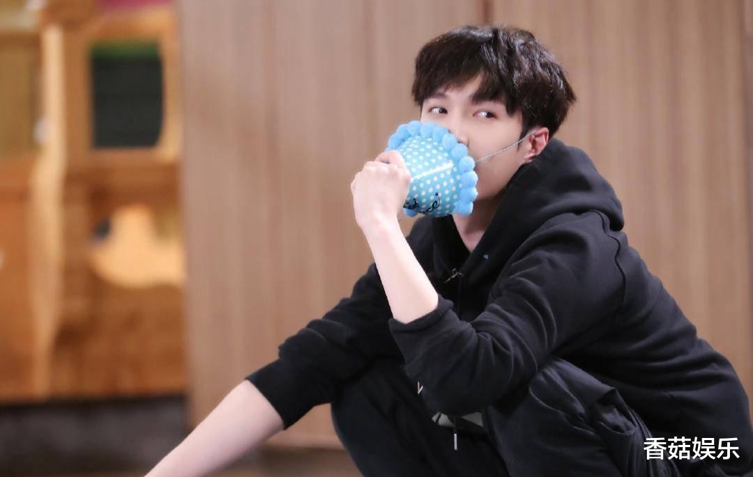 『极限挑战』张艺兴宣布退出《极挑》后，节目口碑回升，内容比嘉宾更重要？