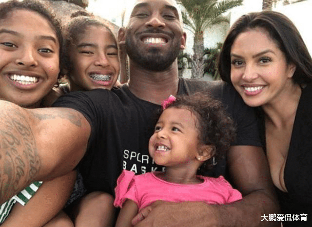 「瓦妮莎」科嫂改嫁?面对大加的承诺与红玫瑰,瓦妮莎给出回应,网友泪奔!