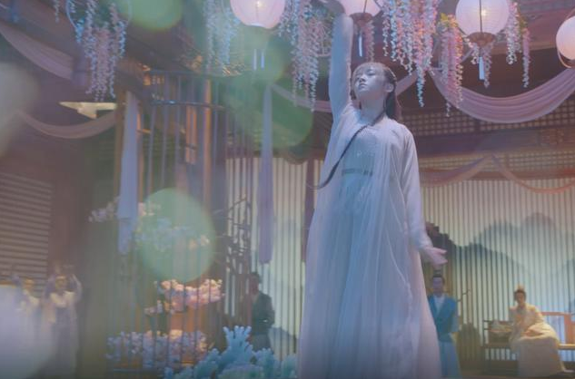 滤镜|《天舞纪》热度跌出前十，女主跳舞要滤镜，靠男主一人难撑整部戏