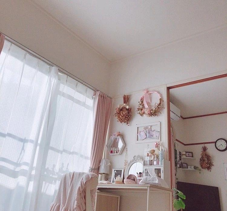 |日本一对小夫妻公开家居内部照，画风温馨而且养眼，令人感到舒适