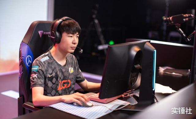 LGD|LGD淘汰后狼行接锅兮夜道歉，康帝心疼鸣不平！打野换他就赢了