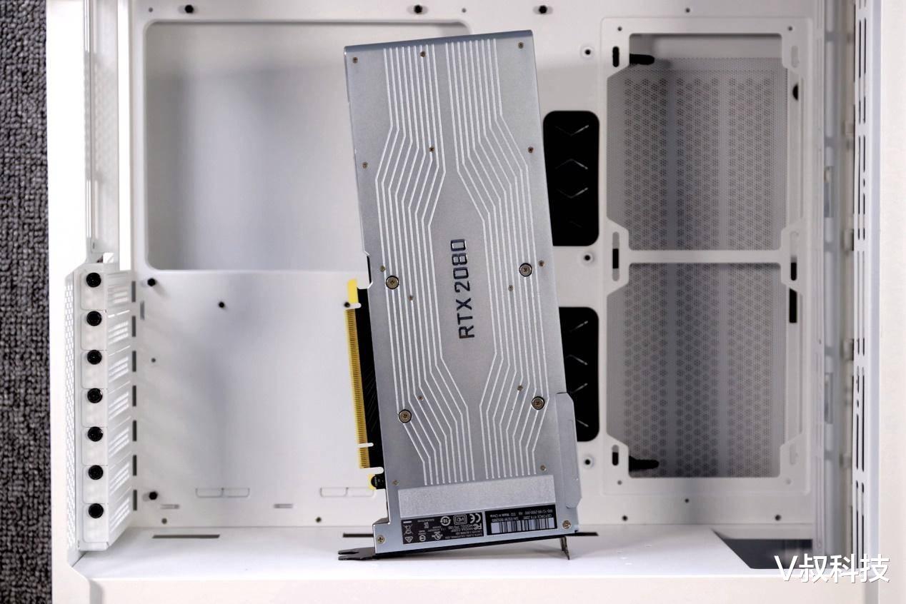 苏宁|适用 “简约型”，十代I7平台整装待发30篇一（机箱篇）